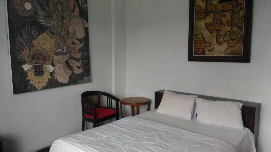 Punia's Jungle Guest house